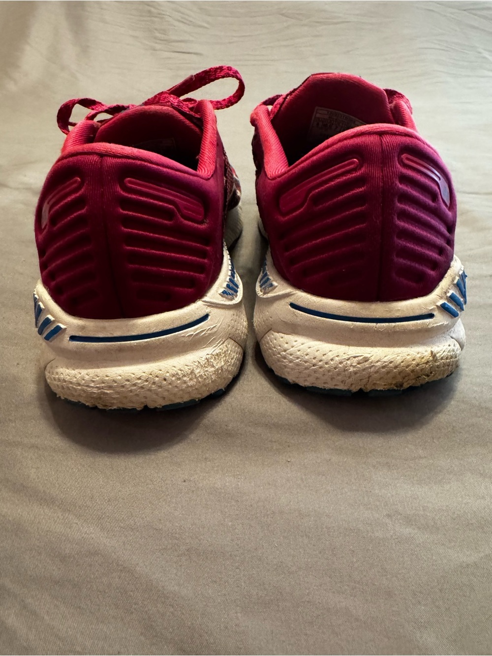 Brooks Women's Pink Leopard Print Athletic Shoes *loved* Adrenaline GTS - Picture 4 of 7